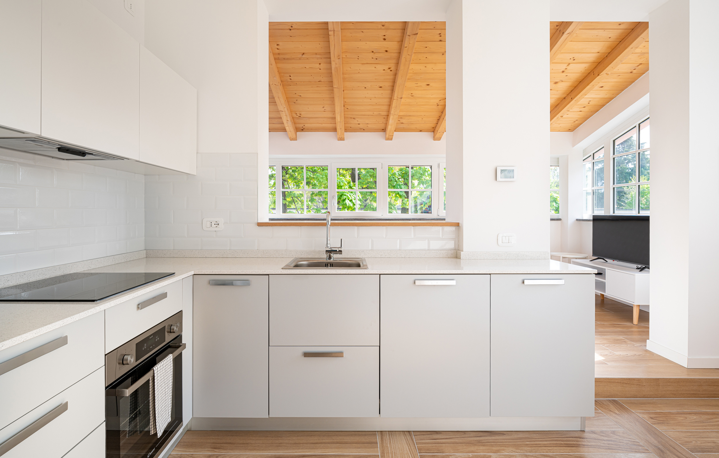 Cucina attrezzata per appartamenti in affitto a Milano